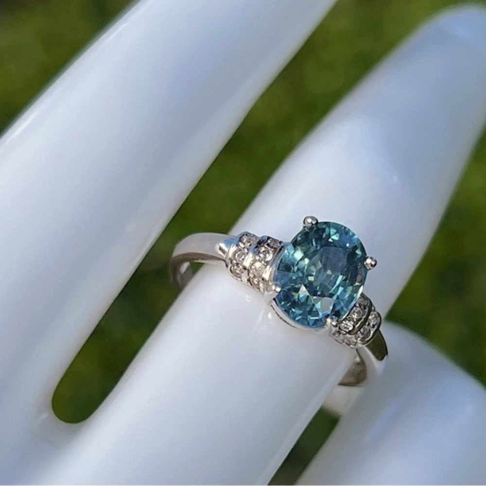 Cambodian Blue Zircon White Zircon Sterling Silver Ring - Picture 6 of 13